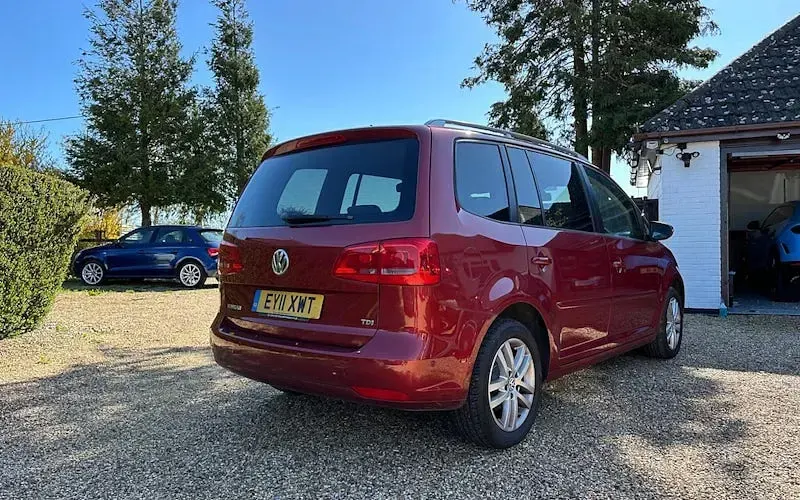 Used VW Touran SE 105 HP (77 kW) 2013 MPV