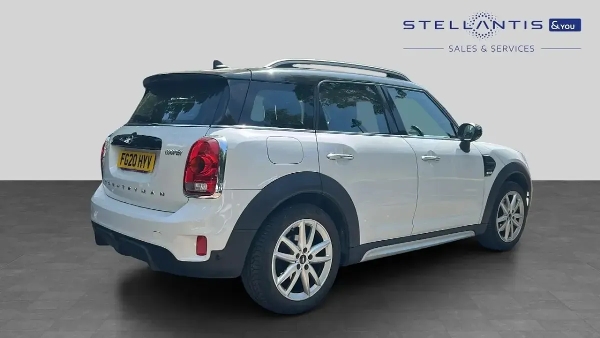 Used Mini Cooper Countryman Sport 134 HP (98 kW) 2020 White SUV