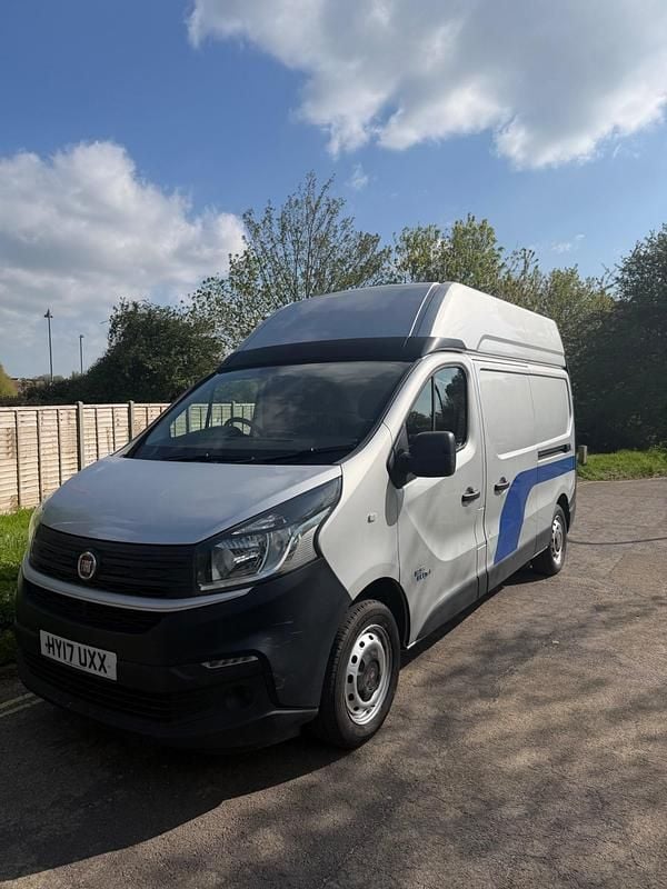 Used Fiat Talento 2017 Grey MPV