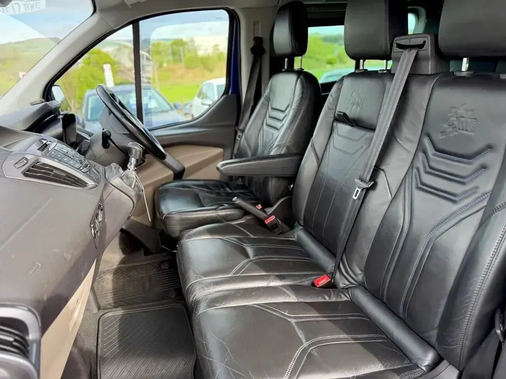 Używany Ford Transit Custom Limited 2016 Niebieski Kombi