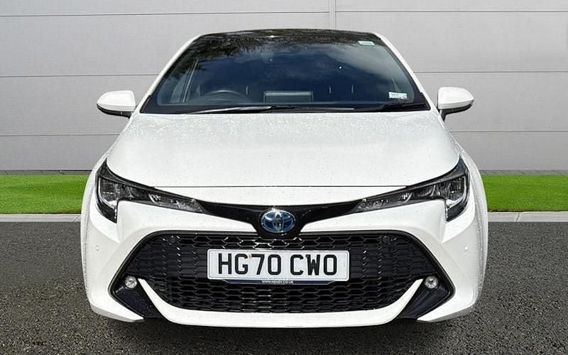 Used Toyota Corolla Design 122 HP (89 kW) 2022 Hatchback