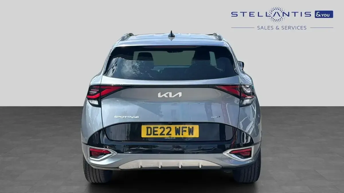 Used Kia Sportage GT-Line 226 HP (166 kW) 2022 Grey SUV