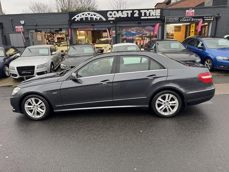 Used Mercedes E200 Avantgarde 2010 Grey Sedan
