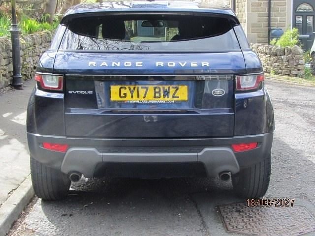 Used Land Rover Range Rover evoque SE 150 HP (110 kW) 2017 Blue Estate