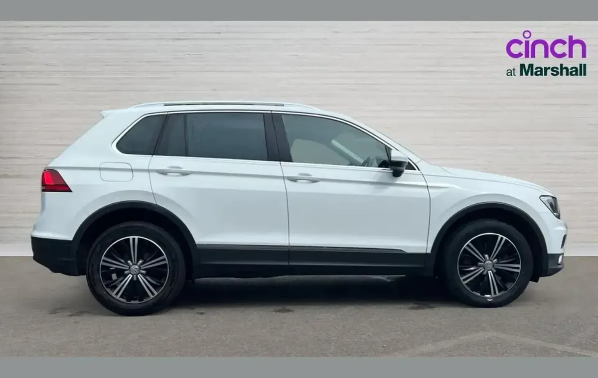 Used VW Tiguan SE 190 HP (139 kW) 2016 Pure white SUV