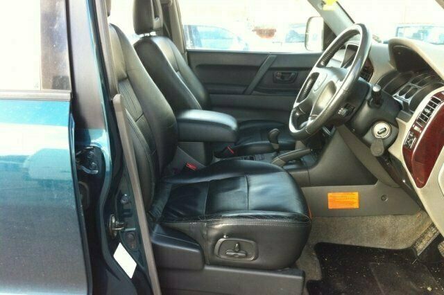 Used Mitsubishi Shogun 200 HP (147 kW) 2001 SUV