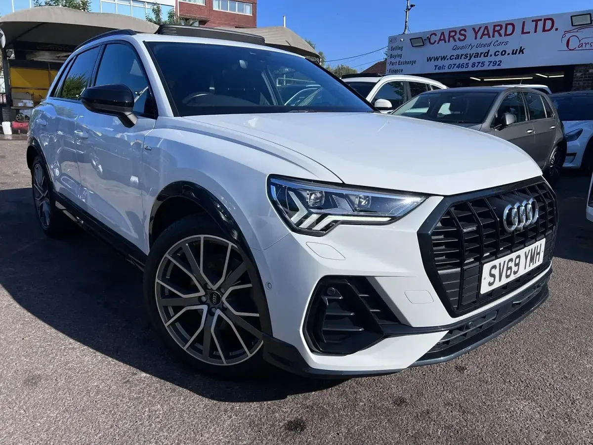 Used Audi Q3 Advanced 190 HP (139 kW) 2019 White SUV