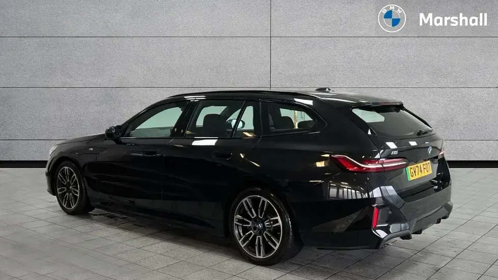 Used BMW i5 M Sport 250 kW (340 HP) 2025 Black sapphire Estate