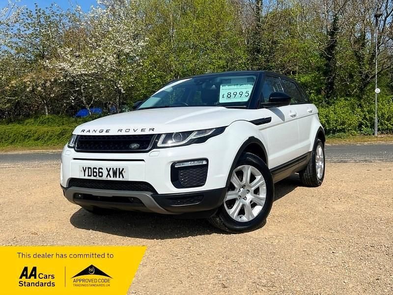 Used Land Rover Range Rover evoque SE 2016 White Estate