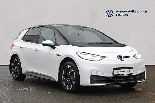 White Used 2022 VW ID.3 Pro Performance Hatchback | £17,490 (Fair price) - Image 1/4