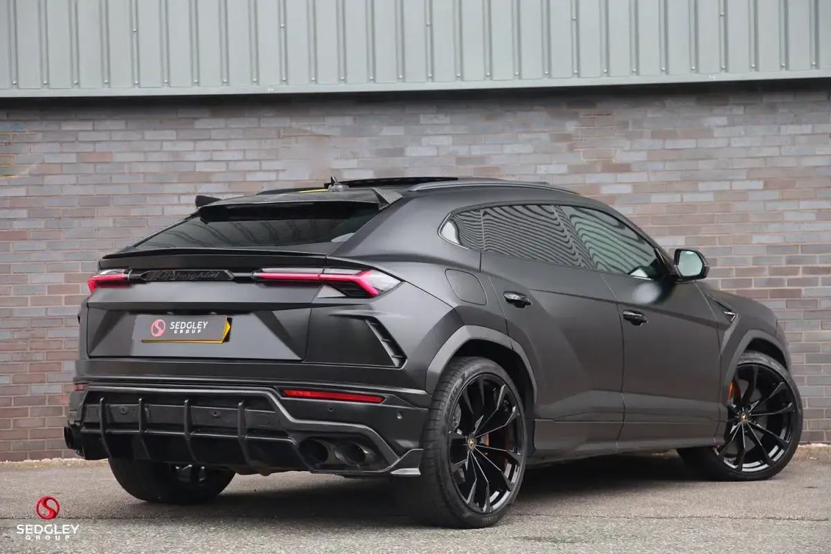 Used Lamborghini Urus 650 HP (478 kW) 2020 Black SUV