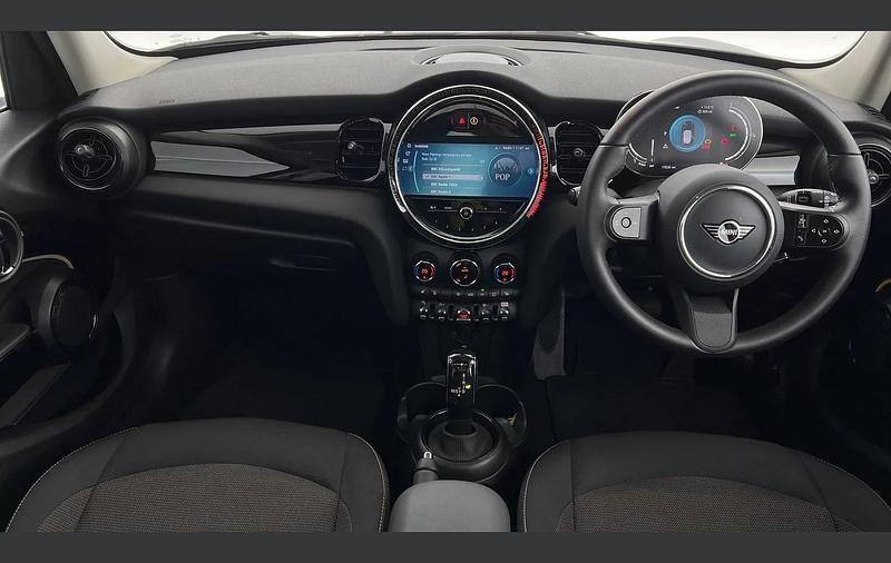 Used Mini Cooper Classic 136 HP (100 kW) 2023 Black Hatchback