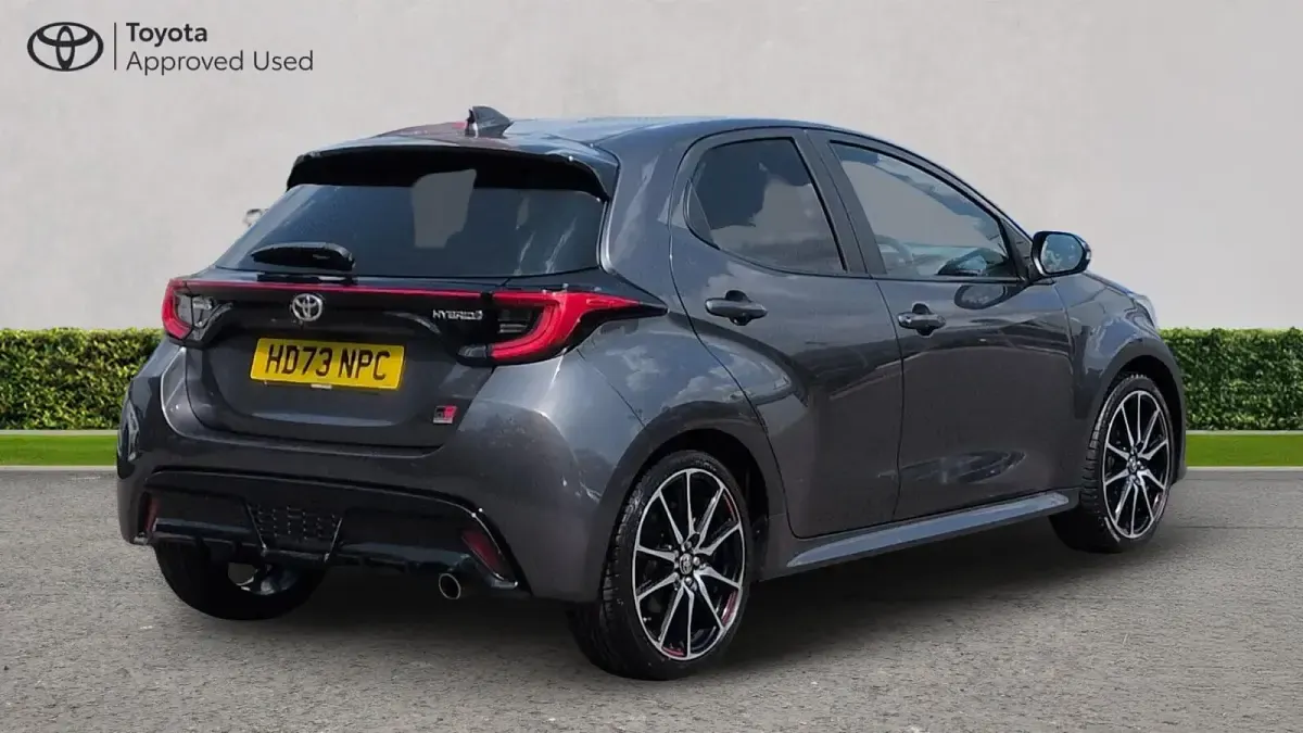 Used Toyota Yaris Sport 116 HP (85 kW) 2023 Decuma grey Hatchback