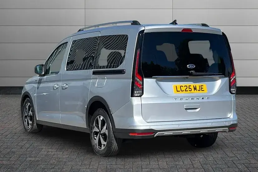 Used Ford Tourneo Connect Active 120 HP (88 kW) 2025 Silver MPV