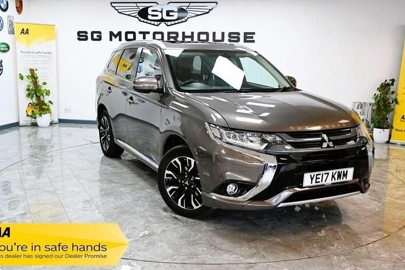 Used 2017 Mitsubishi Outlander P-HEV | £12,495 (Fair price) - Image 1/1