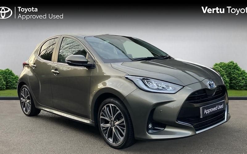 Used Toyota Yaris Hybrid 116 HP (85 kW) 2025 Hatchback