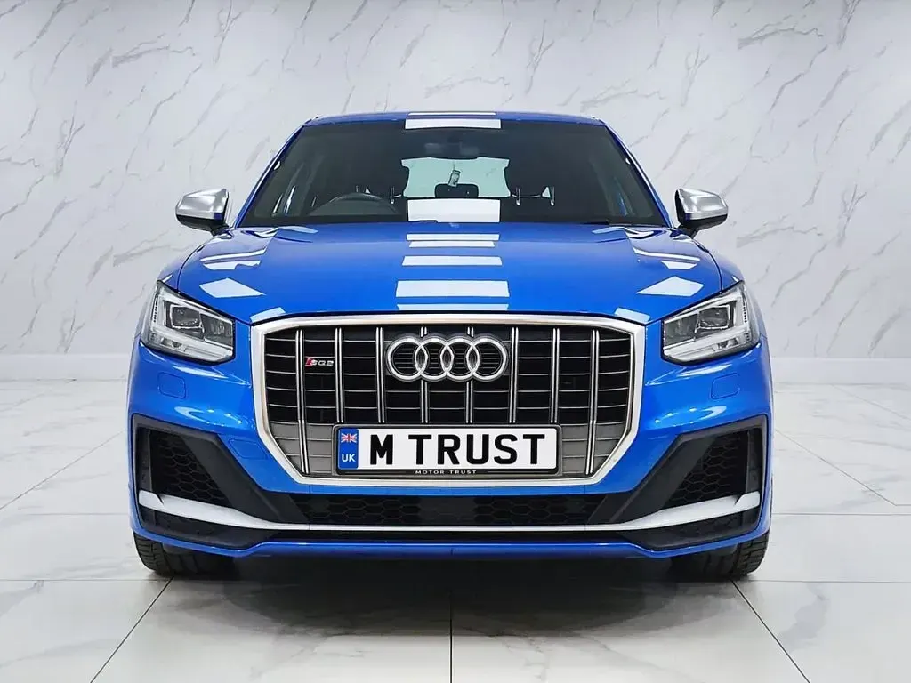 Used Audi SQ2 Comfort 300 HP (220 kW) 2019 Blue SUV