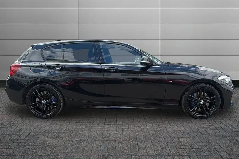 Used BMW 118 M Sport 134 HP (98 kW) 2019 Black Hatchback