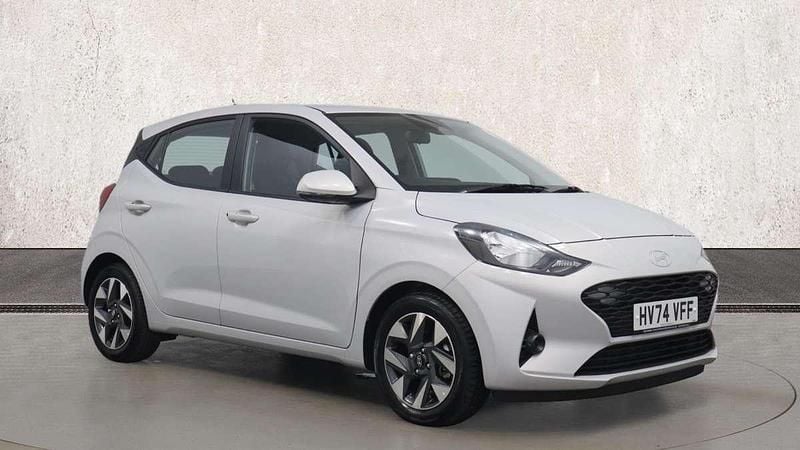 Grey New 2024 Hyundai i10 Advanced Hatchback | £15,490 (Fair price) - Image 1/4