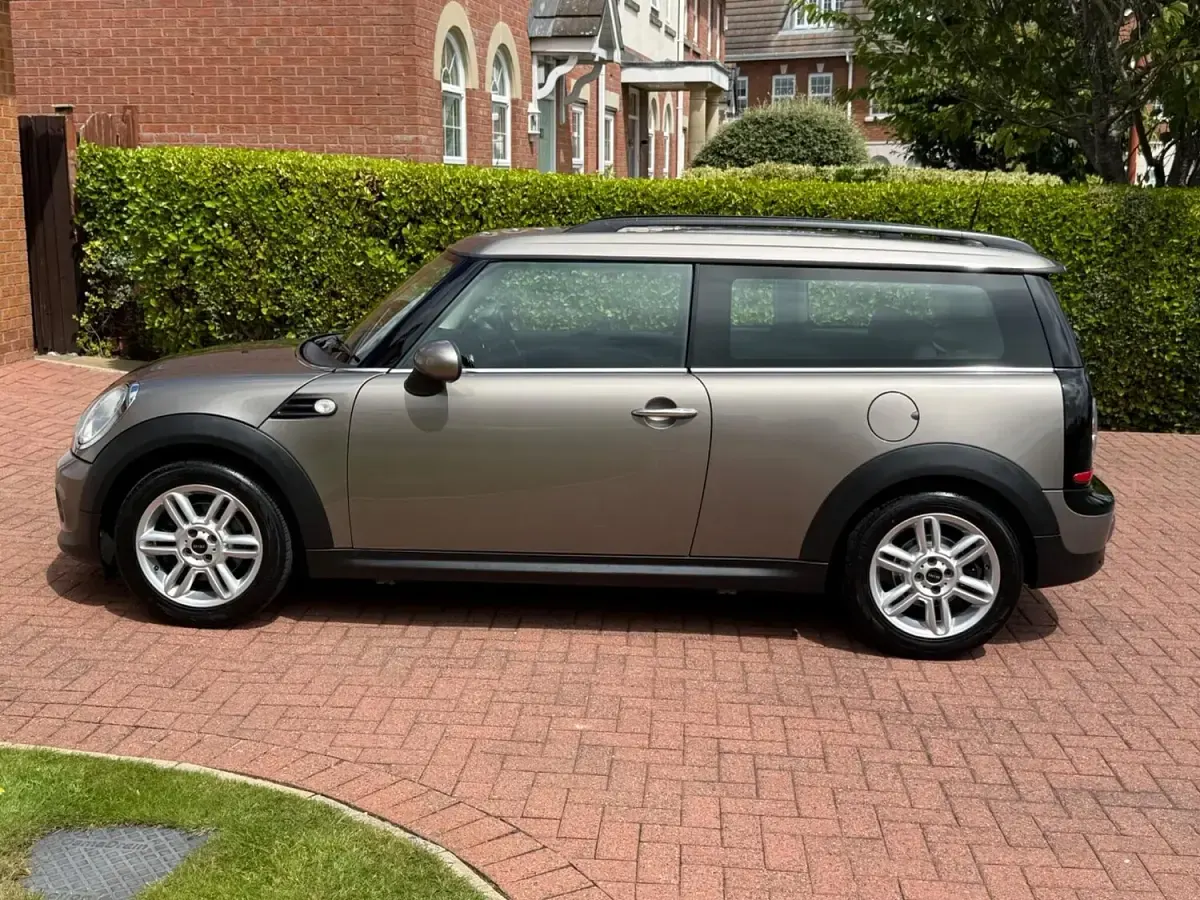 Used Mini Cooper Clubman 2012 Silver Estate