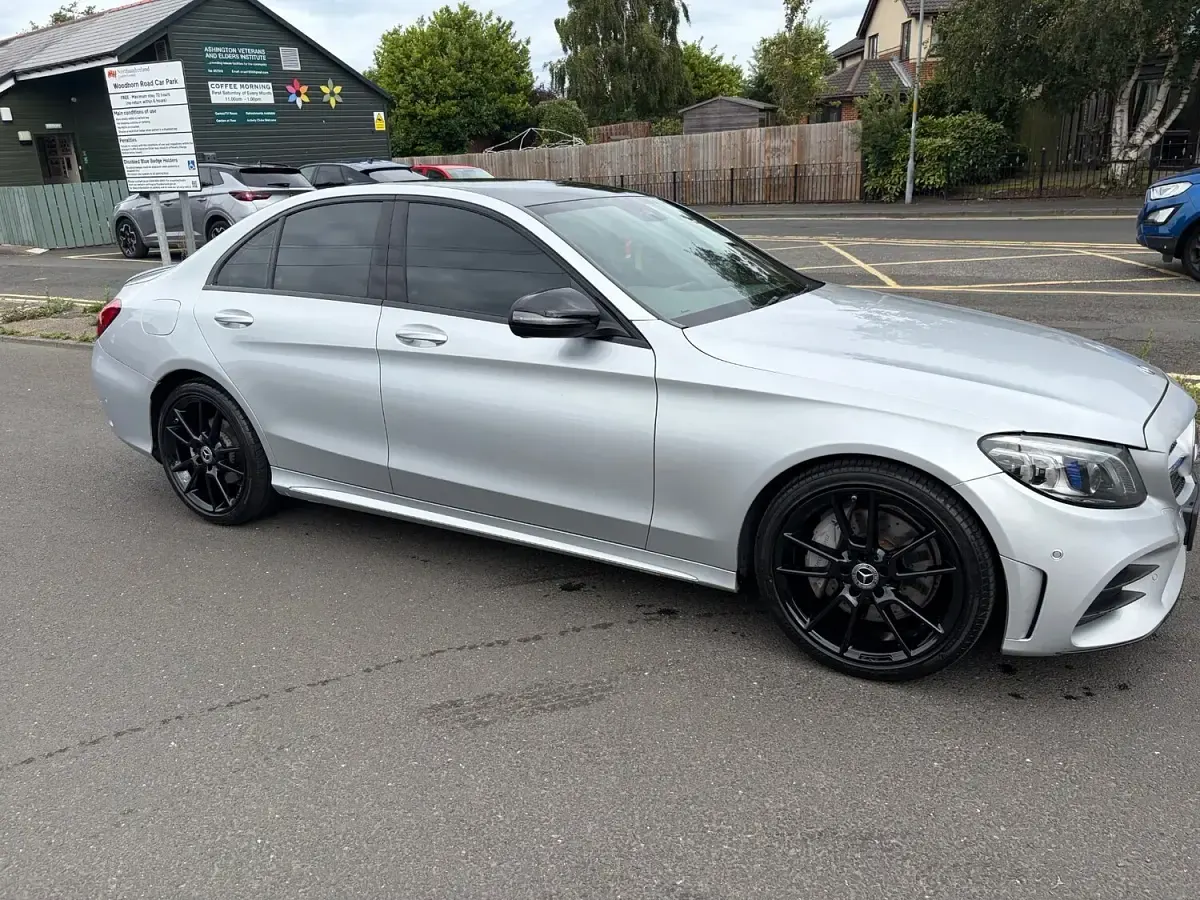 Used Mercedes C300 AMG Line Premium 254 HP (186 kW) 2019 Silver Sedan