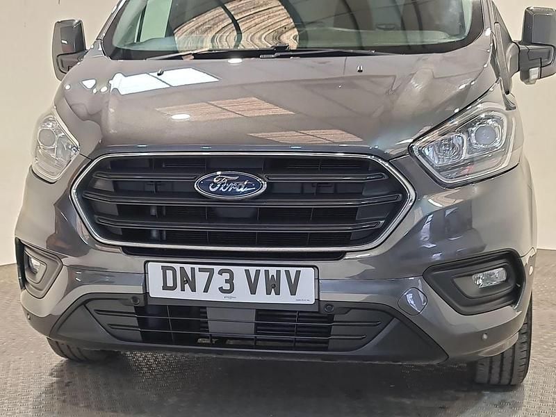 Used Ford Transit Custom Limited 130 HP (95 kW) 2023 Grey Van