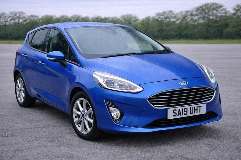 Used Ford Fiesta Zetec 100 HP (73 kW) 2019 Blue Hatchback