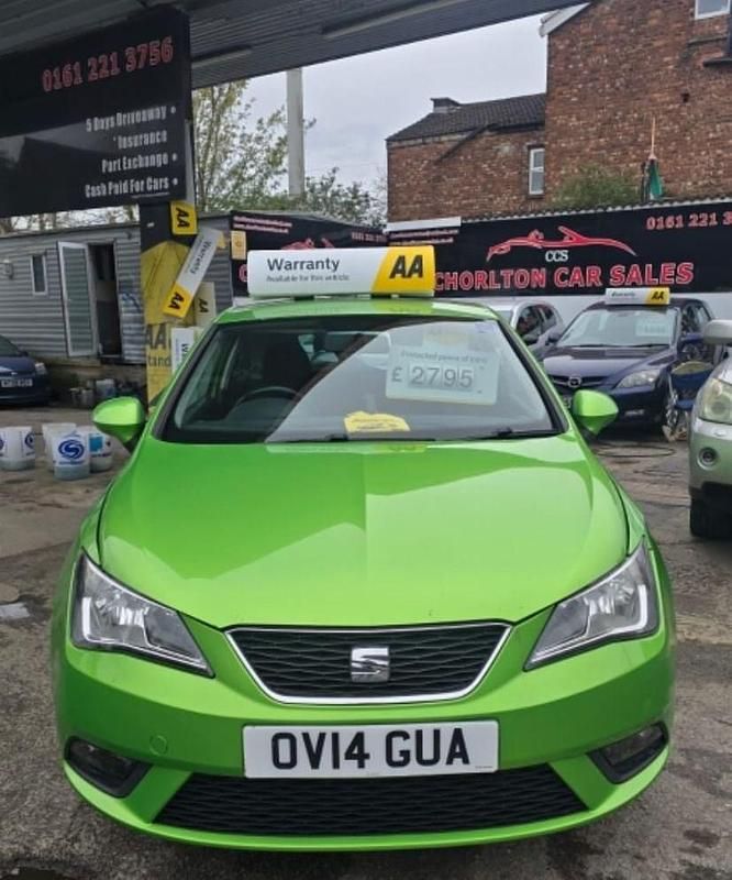 Usado Seat Ibiza Sport 85 CV (62 kW) 2014 Verde Utilitario