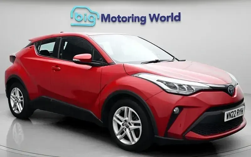 Used Toyota C-HR 122 HP (89 kW) 2022 SUV