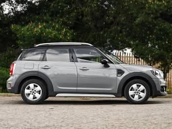 Używany Mini Cooper 136 KM (100 kW) 2018 Szary Hatchback