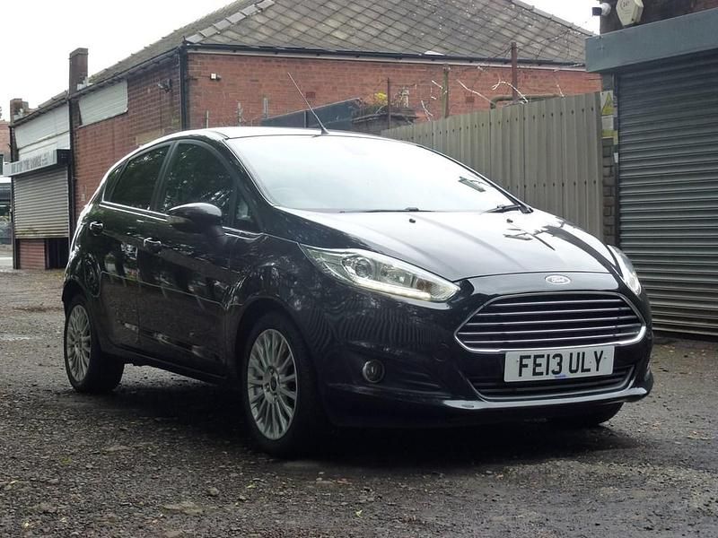 Used Ford Fiesta Titanium 2013 Black Hatchback
