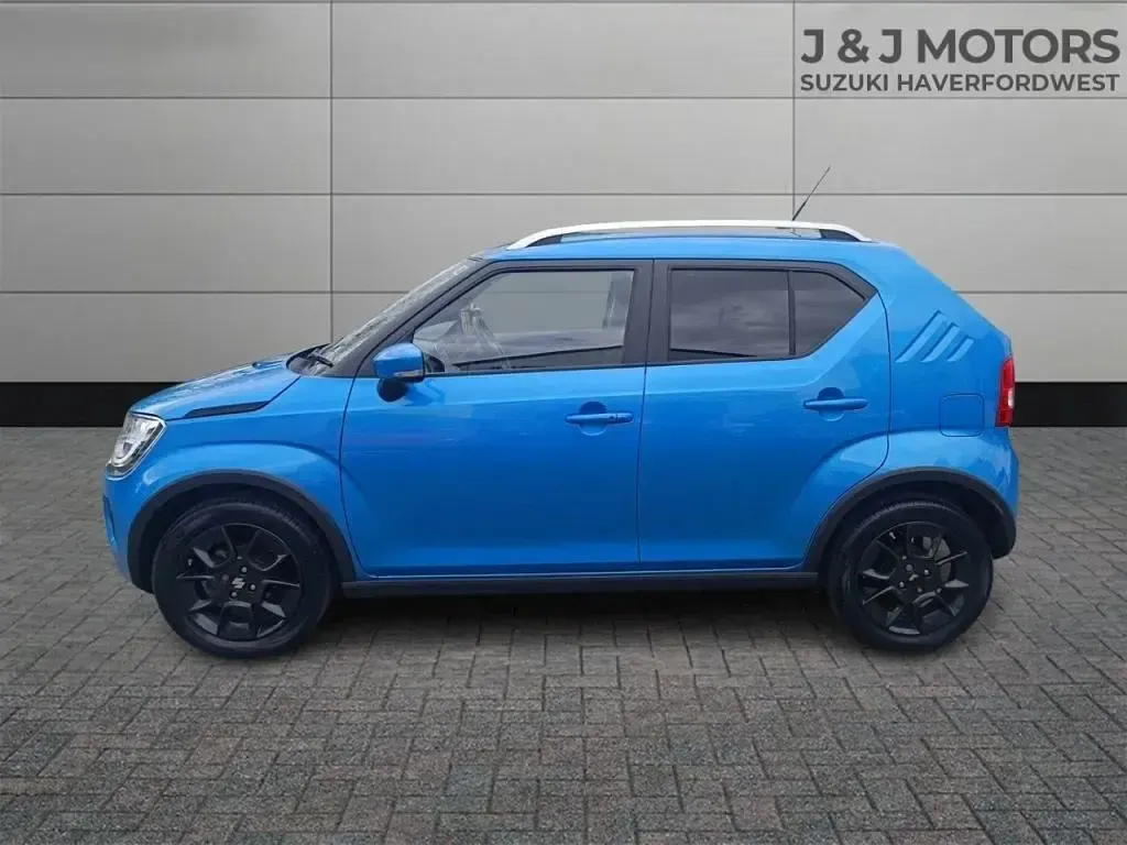 Usado Suzuki Ignis SZ5 83 HP (61 kW) 2022 Azul SUV