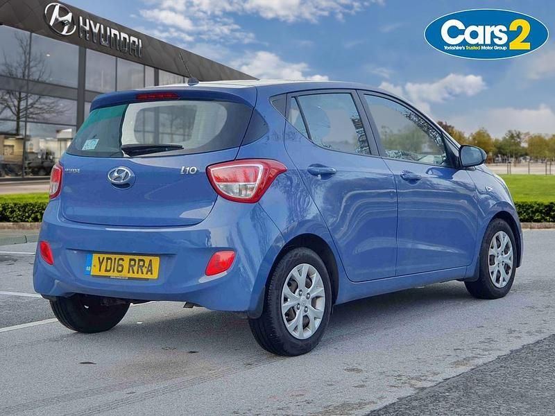 Used Hyundai i10 SE 86 HP (63 kW) 2016 Blue Hatchback