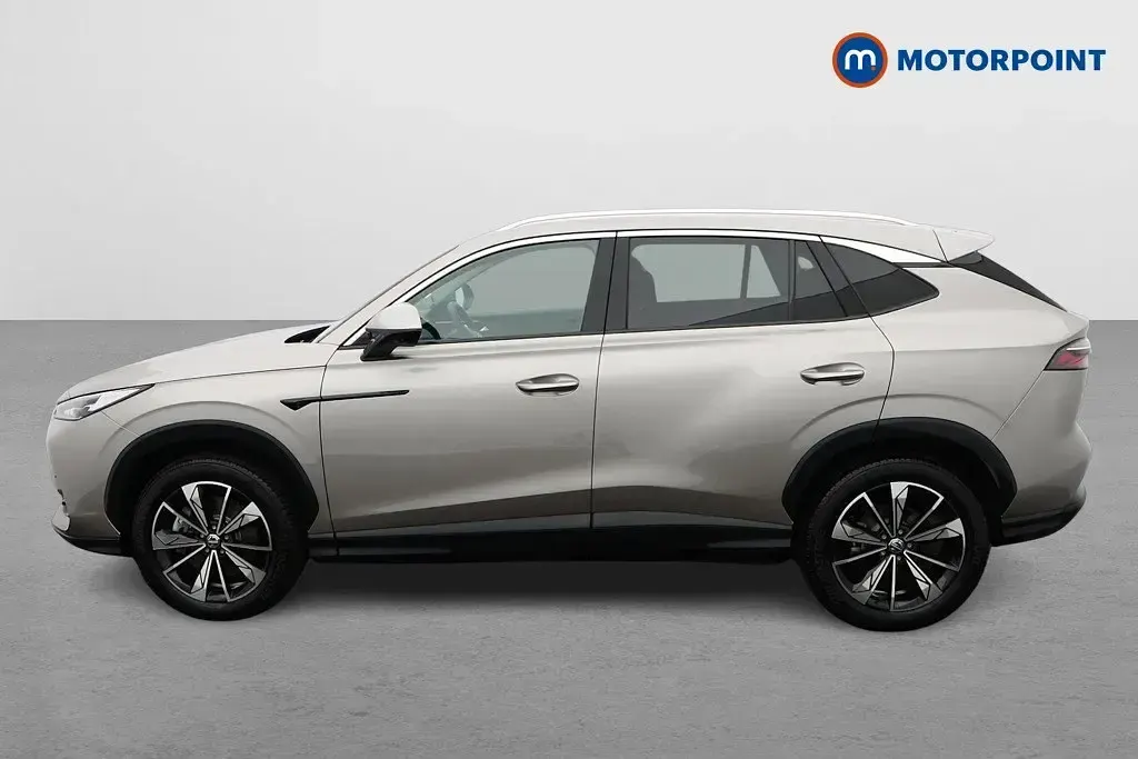 Usado MG HS Trophy 224 HP (164 kW) 2025 Prateado SUV