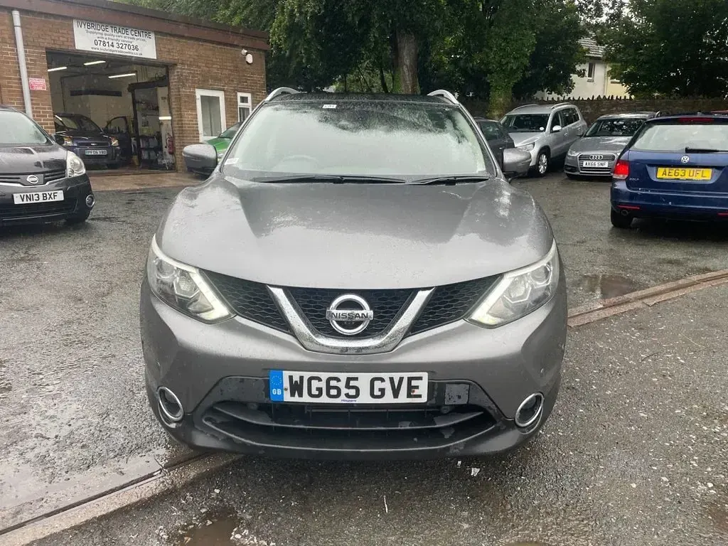 Used Nissan Qashqai S 115 HP (84 kW) 2016 Grey SUV