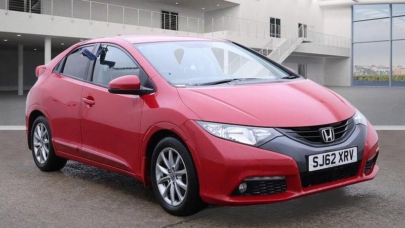 Red Used 2012 Honda Civic ES Hatchback | £3,490 (Fair price) - Image 1/4