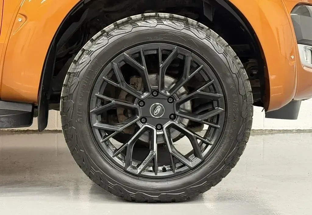 Used Ford Ranger Wildtrack 200 HP (147 kW) 2019 Orange Pickup