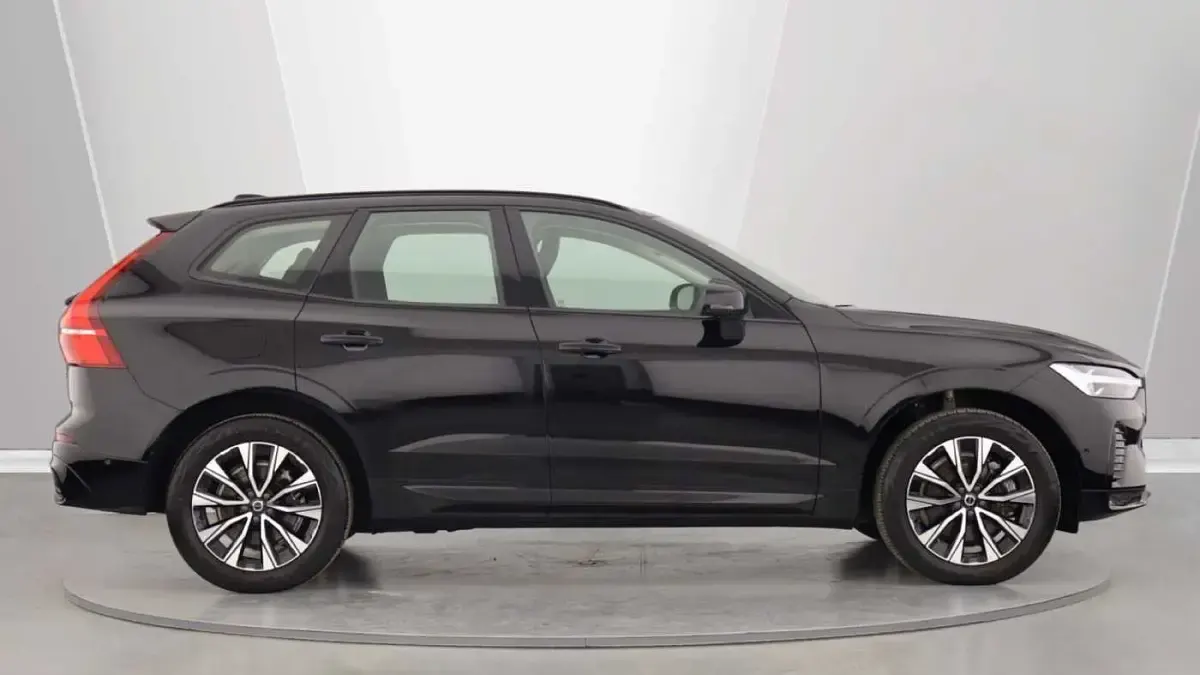 Used Volvo XC60 Plus 197 HP (144 kW) 2023 SUV