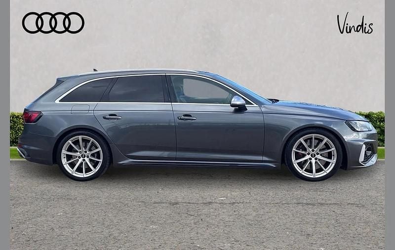 Used Audi RS4 Design 444 HP (326 kW) 2021 Grey Estate