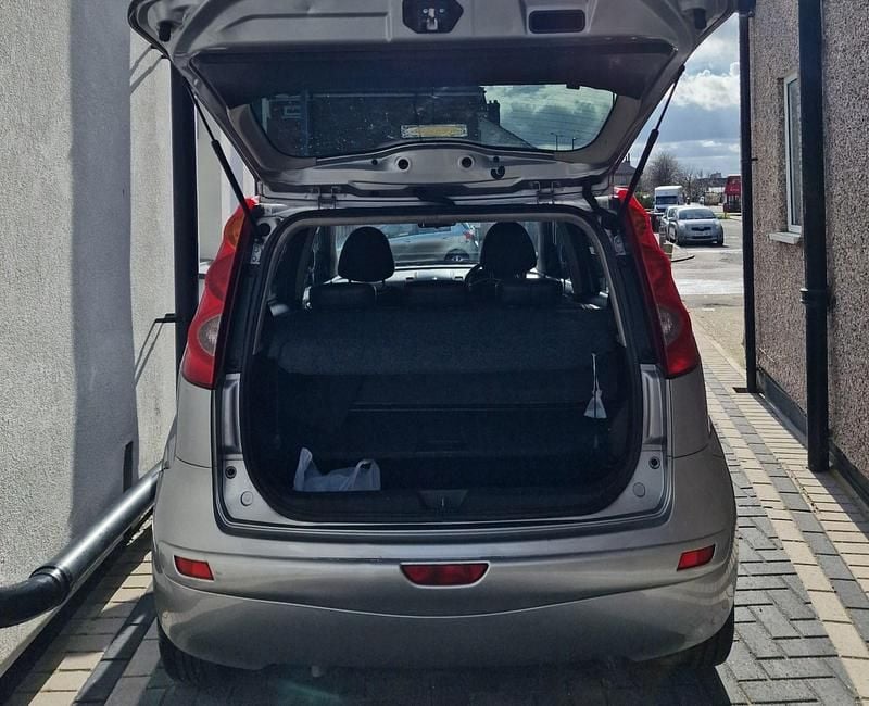 Used Nissan Note Tekna 2007 Silver Hatchback