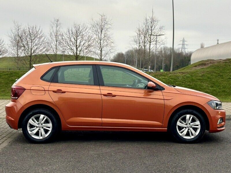 Used VW Polo SE 2018 Orange Hatchback