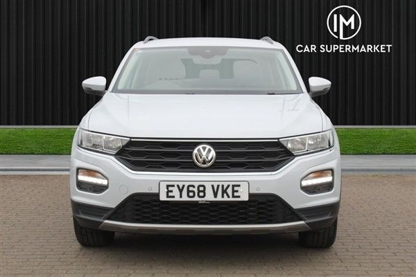 Silver Used 2018 VW T-Roc SE SUV | £14,985 (Fair price) - Image 1/1