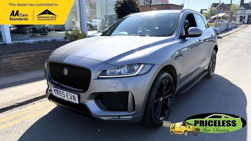 Used Jaguar F-Pace Chequered Flag 180 HP (132 kW) 2019 Grey SUV