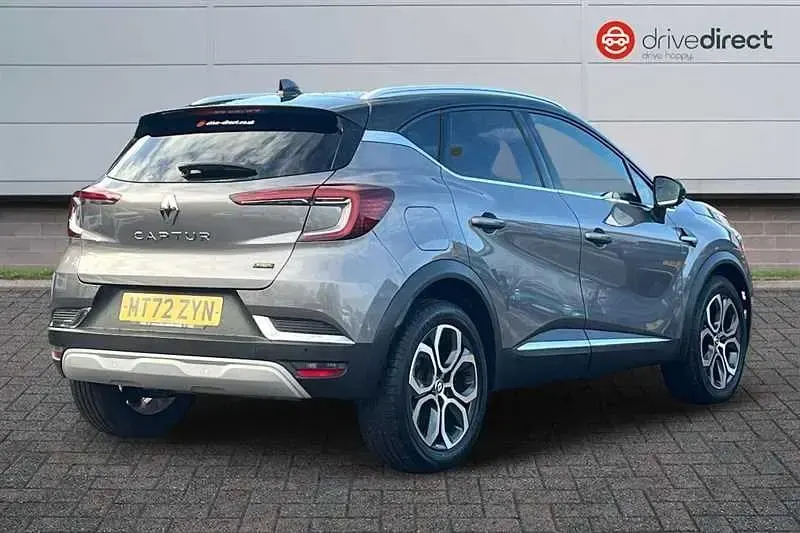 Second-hand Renault Captur Techno 145 CP (106 kW) 2022 Gri SUV