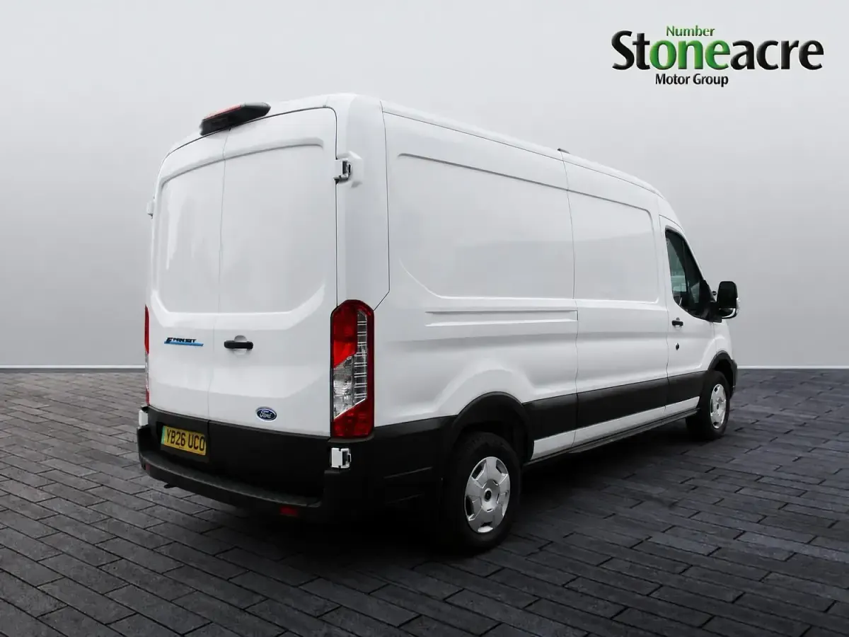 New Ford Transit Trend 135 kW (184 HP) 2026 White Van