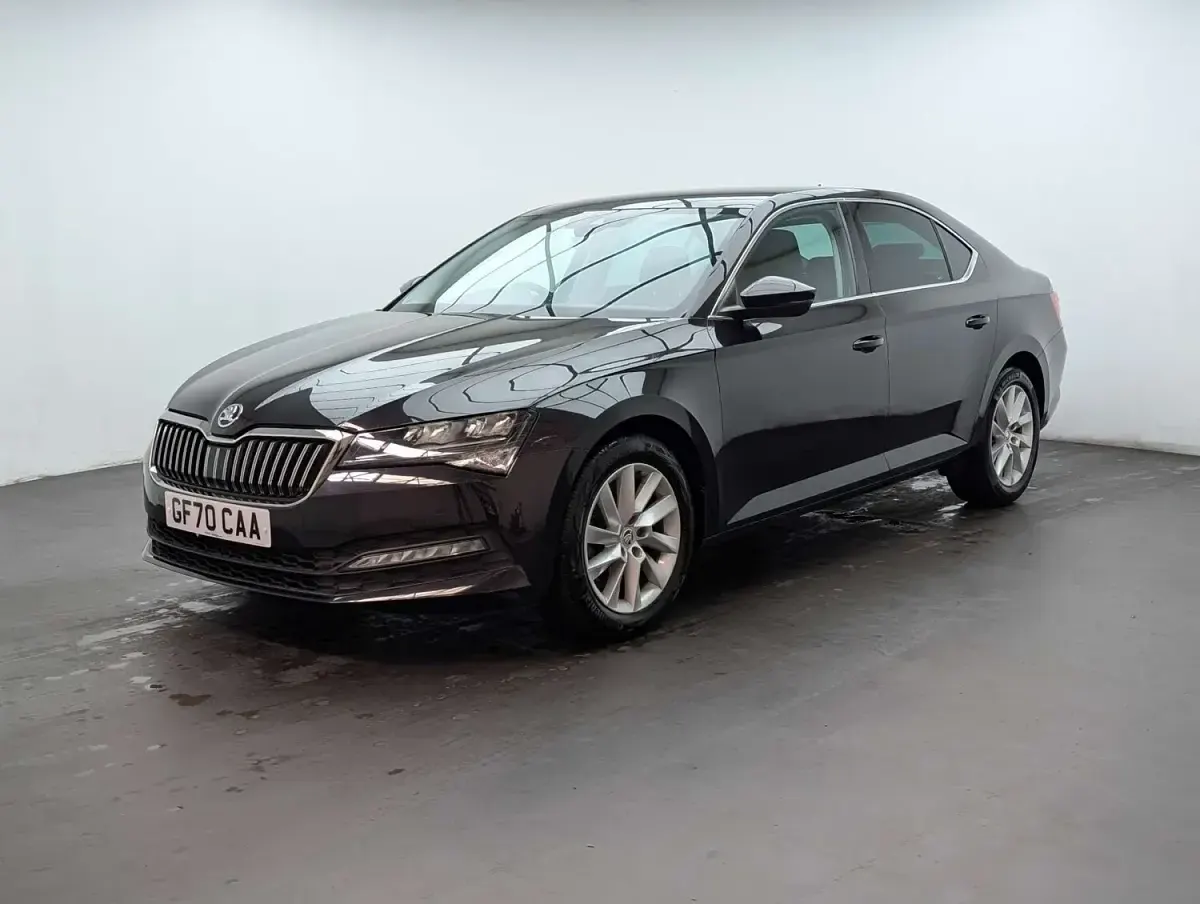 Used Skoda Superb SE Technology 150 HP (110 kW) 2020 Black Hatchback