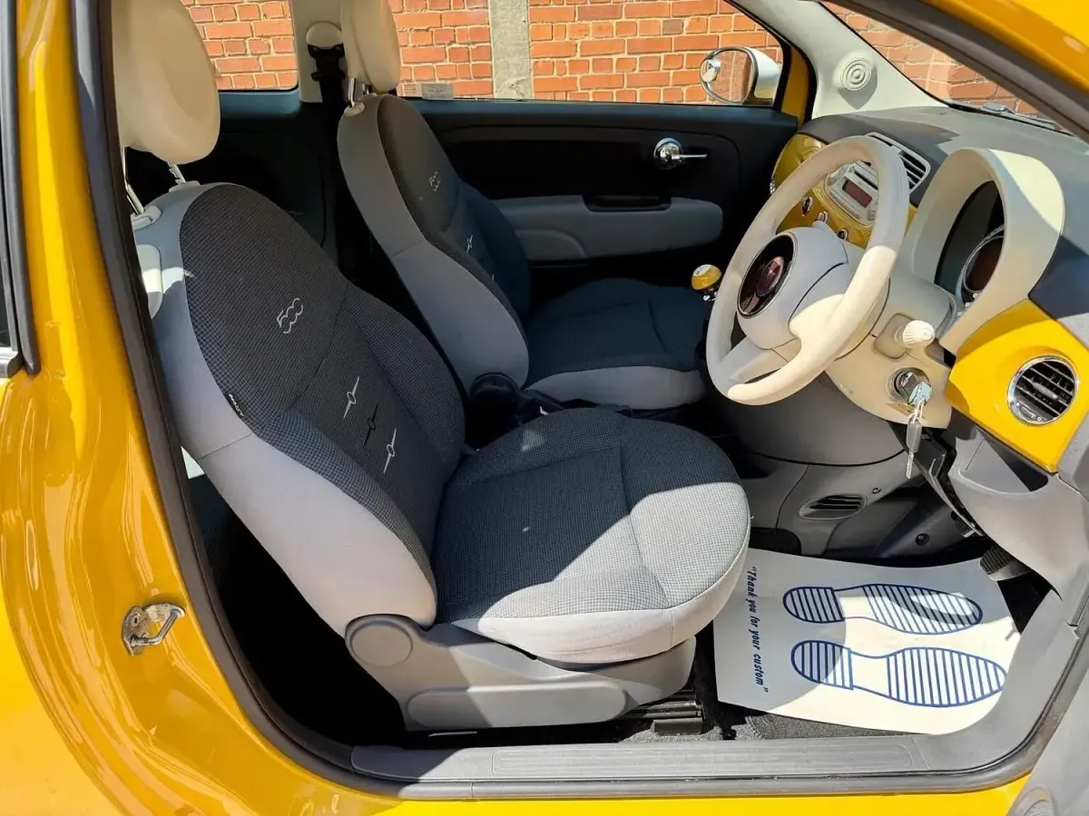Used Fiat 500 69 HP (50 kW) 2015 Yellow Hatchback