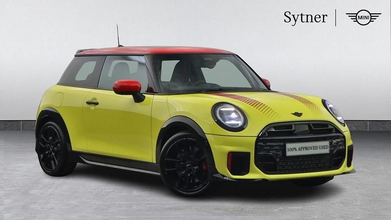 Used Mini John Cooper Works Hatch 228 HP (167 kW) 2024 Yellow Hatchback