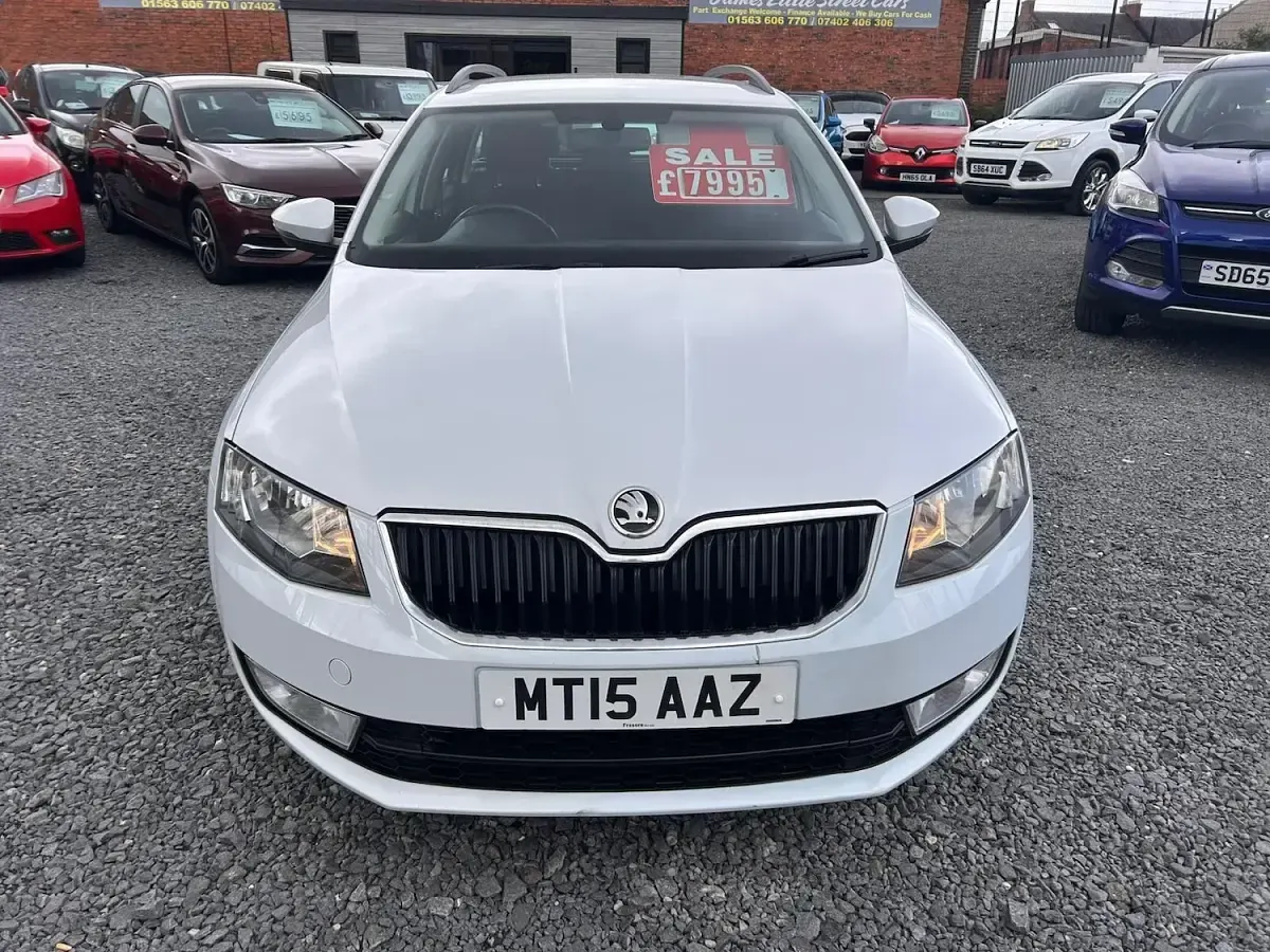 Used Skoda Octavia SE 2015 White Estate