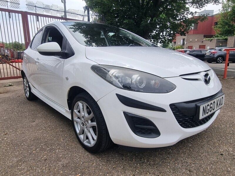 White Used 2011 Mazda 2 Hatchback | £2,295 (Good price) - Image 1/4